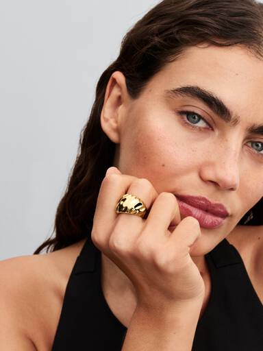 Rippled Statement Ring