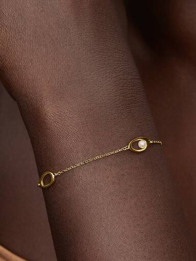 14k gold-plated bracelet with white treated freshwater cultured pearl