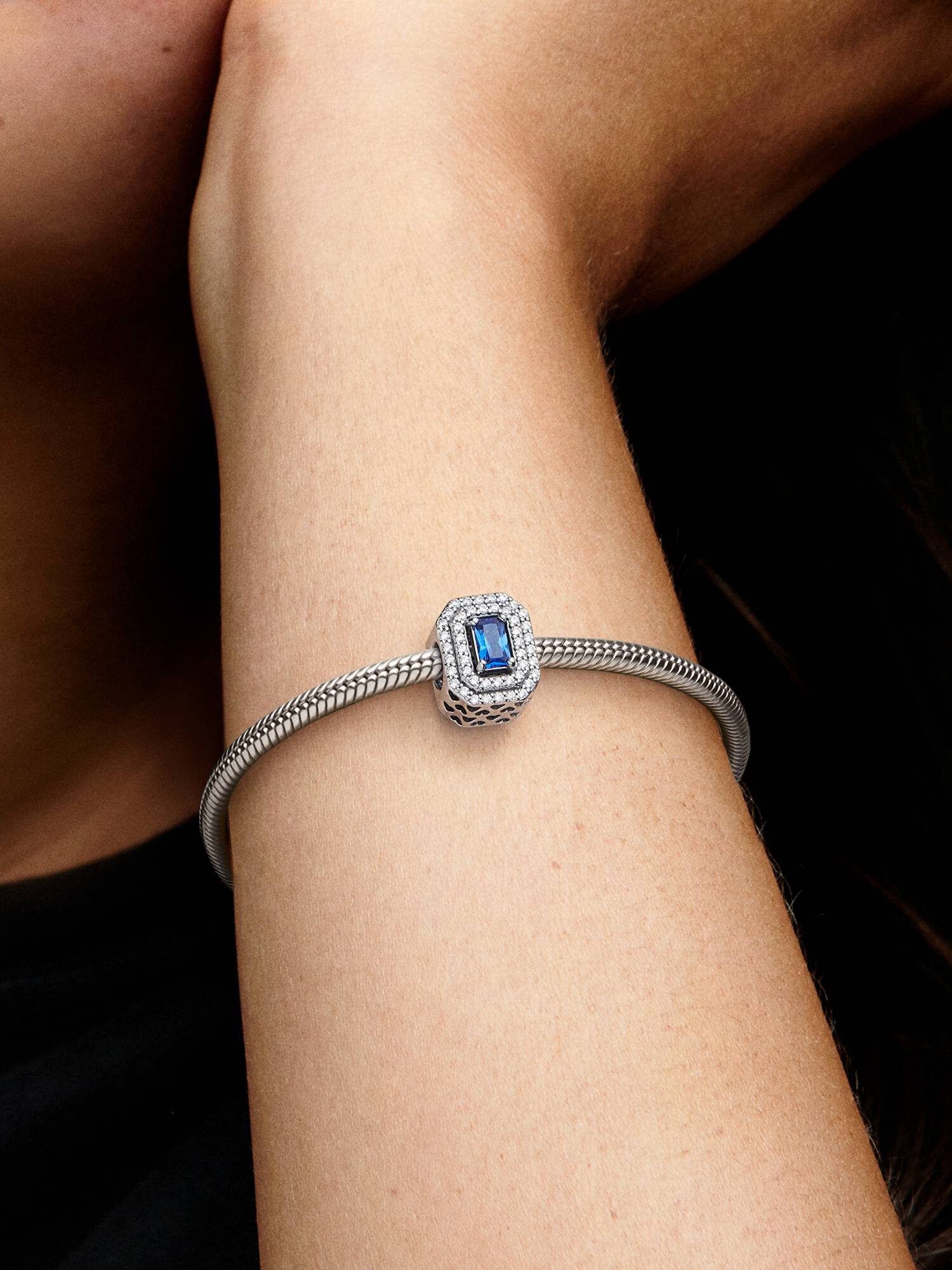 Blue Sparkling Levelled Rectangular Charm