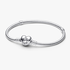 Silver bracelet with heart-shaped clasp Silver bracelet with heart-shaped clasp