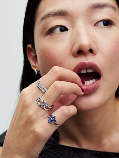 Sparkling Herbarium Cluster Ring