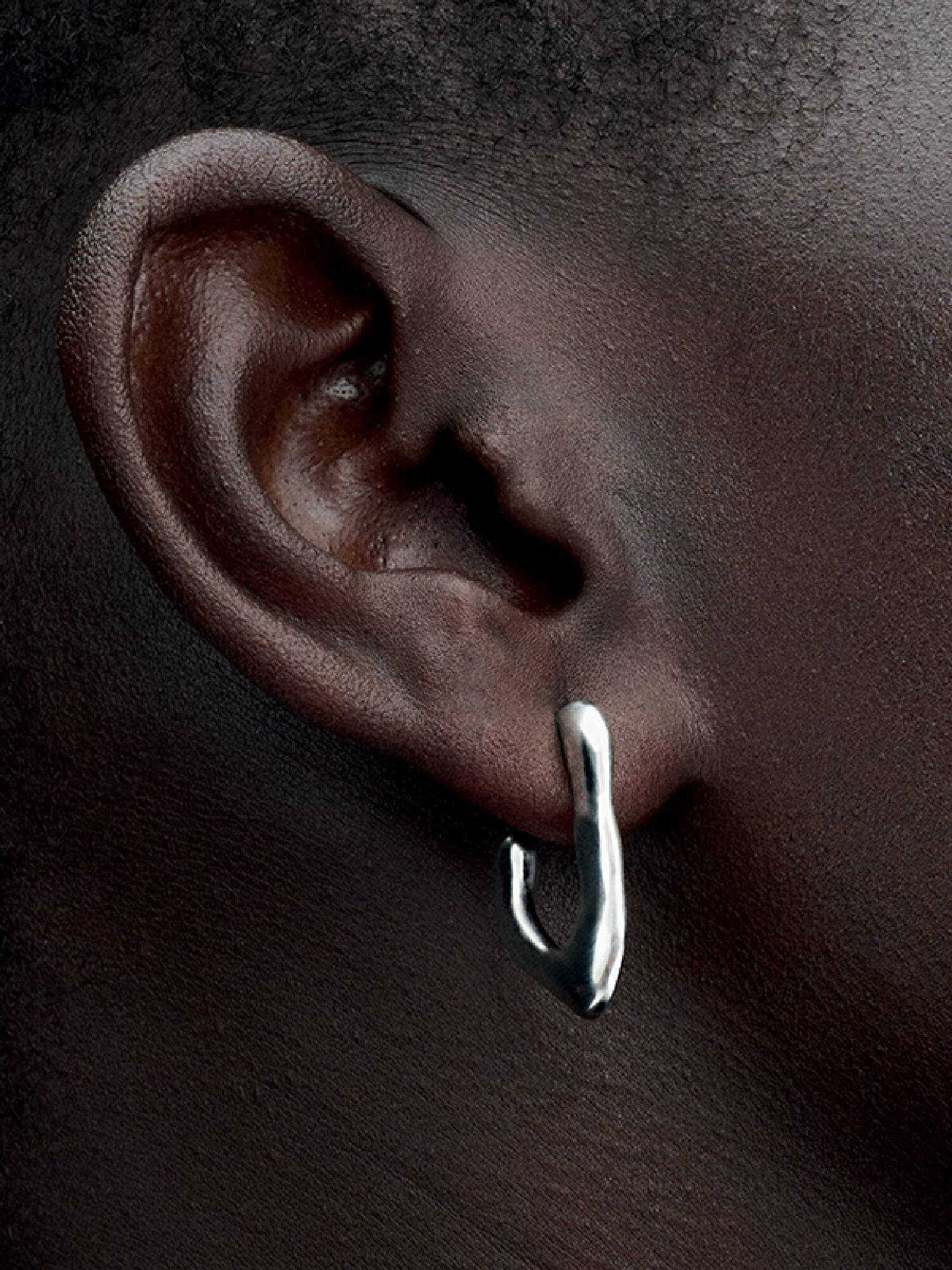 Organically V-shaped Open Hoop Earrings