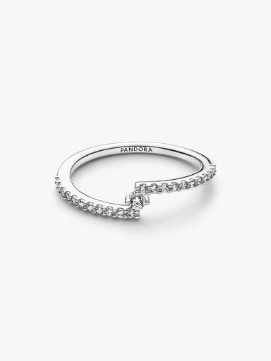 Sparkling Split Pavé Ring