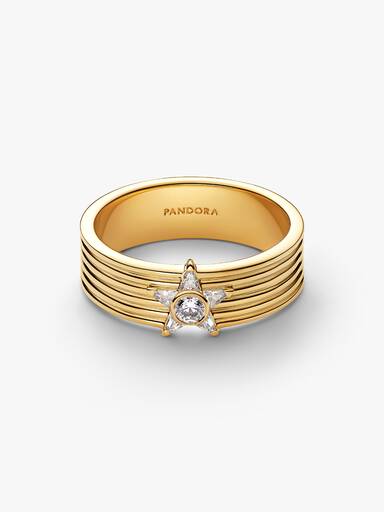 Sparkling Shooting Star Wide Band Ring