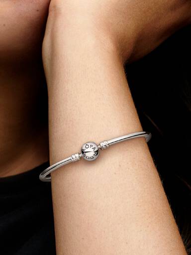 Silver bangle bracelet