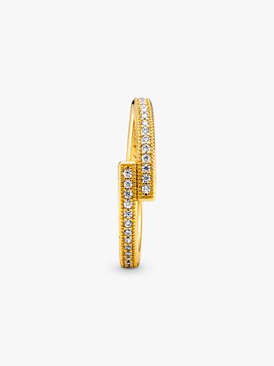 Sparkling Overlapping Ring