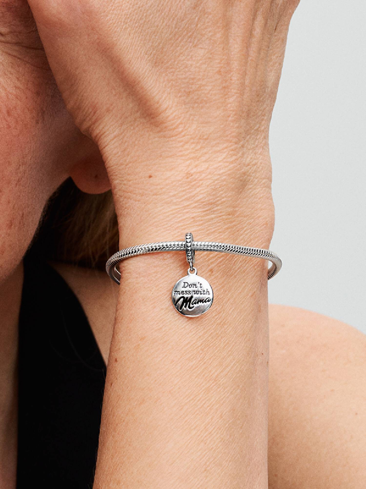 Mama Engravable Dangle Charm