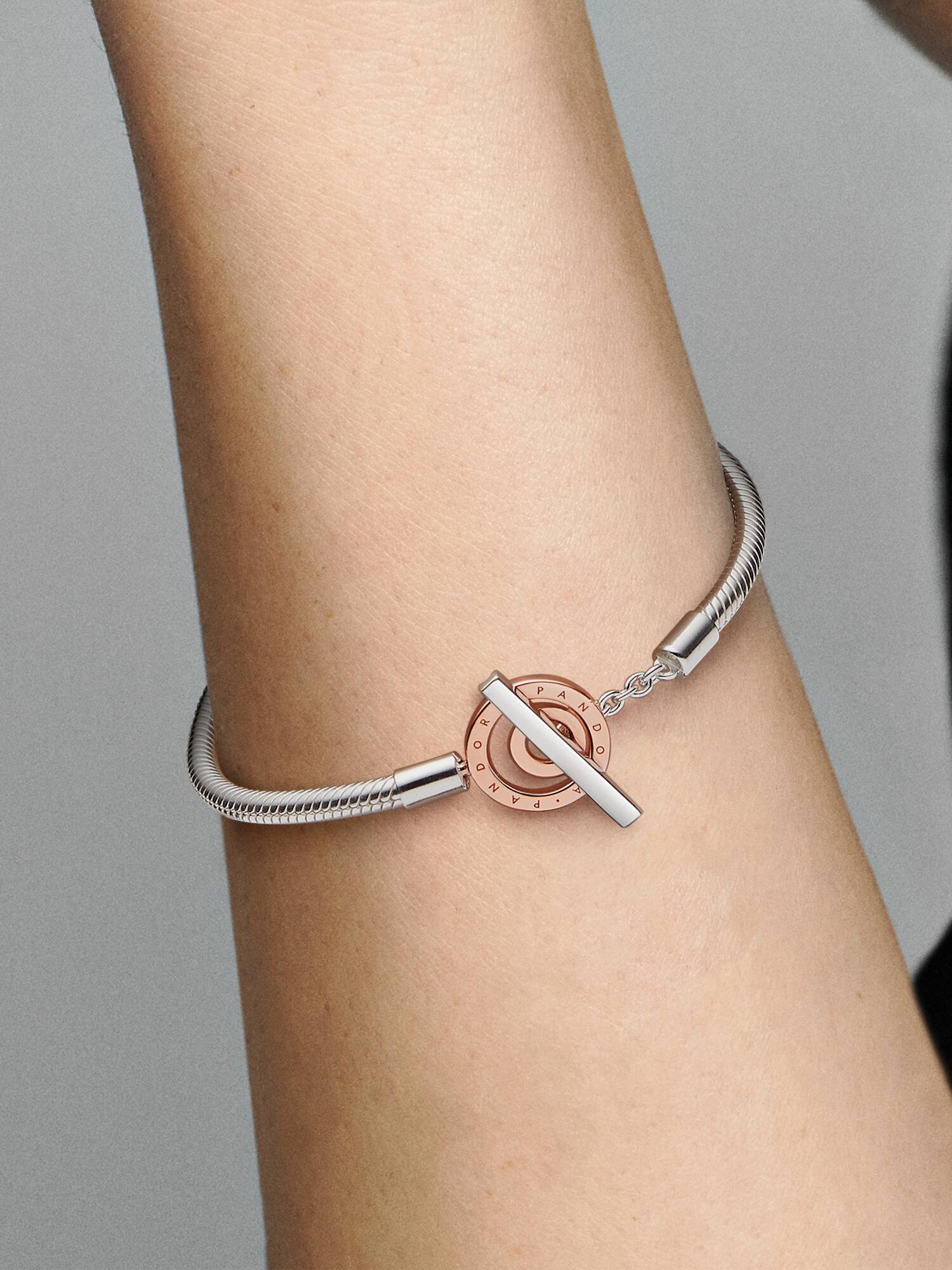 Pandora Moments Two-tone Logo T-Bar Snake Chain Bracelet