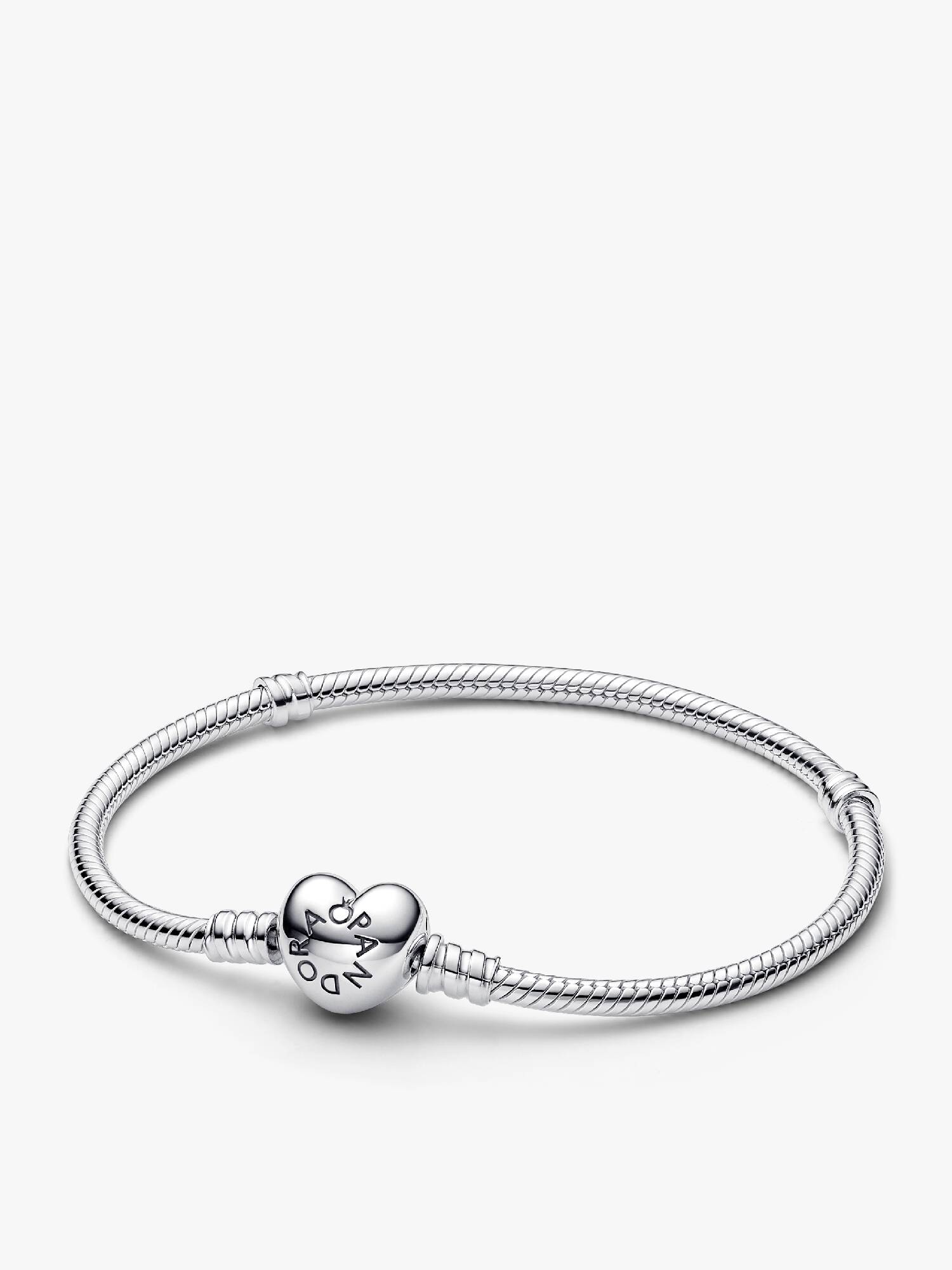 Silver bracelet with heart-shaped clasp