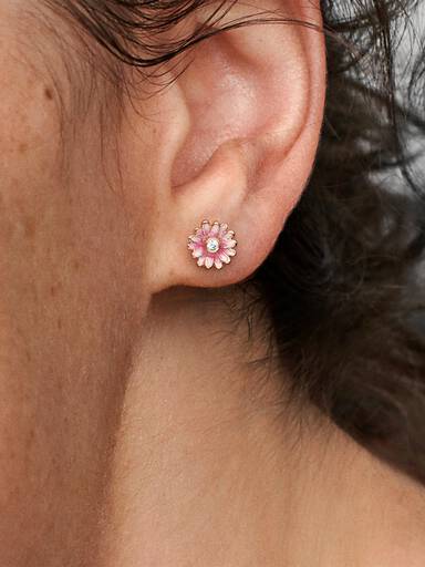Daisy 14k rose gold-plated stud earrings with clear cubic zirconia and shaded pink enamel