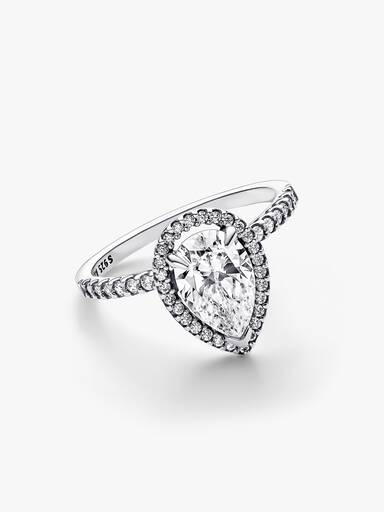 Sparkling Pear Halo Ring