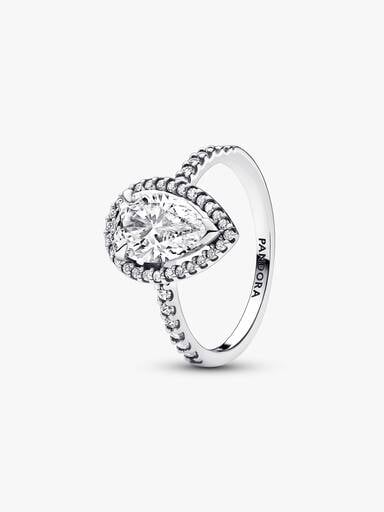 Sparkling Pear Halo Ring
