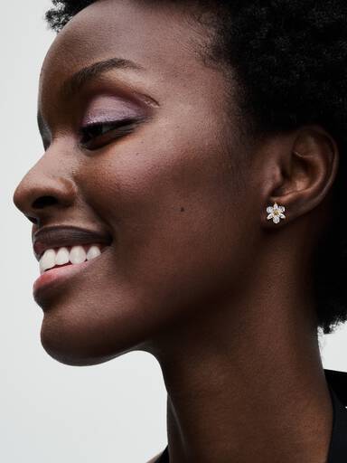 Sparkling Herbarium Cluster Stud Earrings