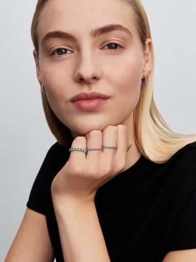 Sterling silver ring with aquarius blue crystal