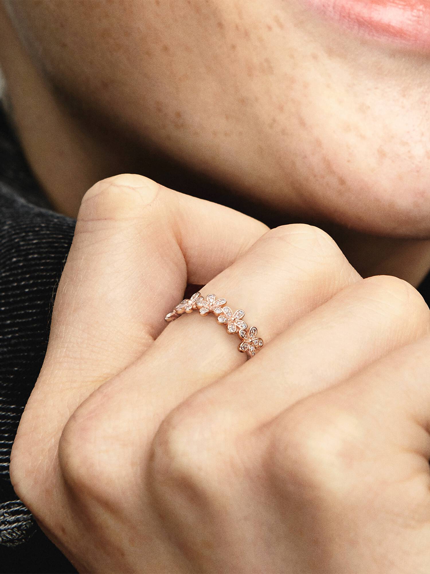 Daisy 14k rose gold-plated ring with clear cubic zirconia