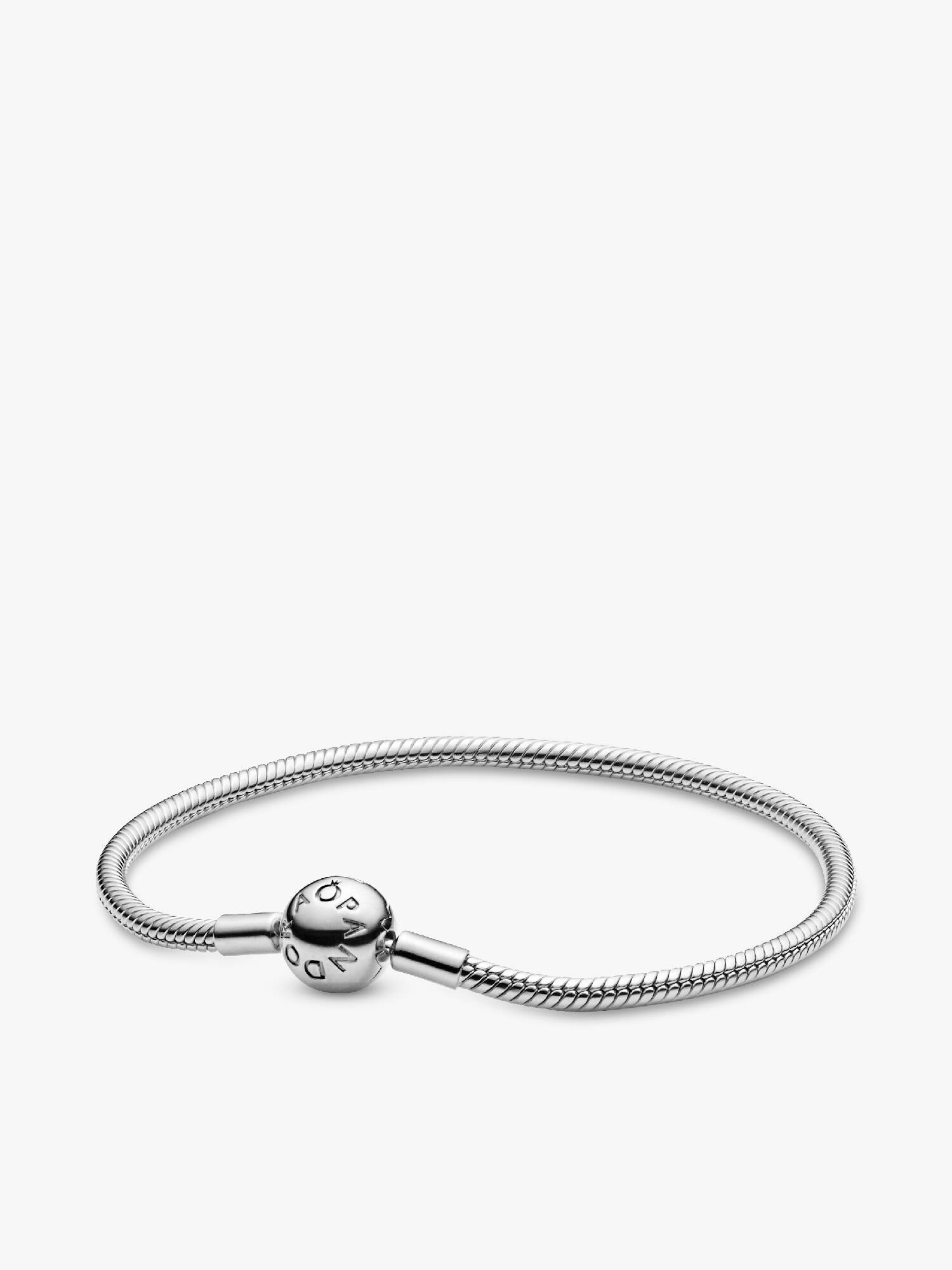 Snake chain silver bracelet with round clasp
